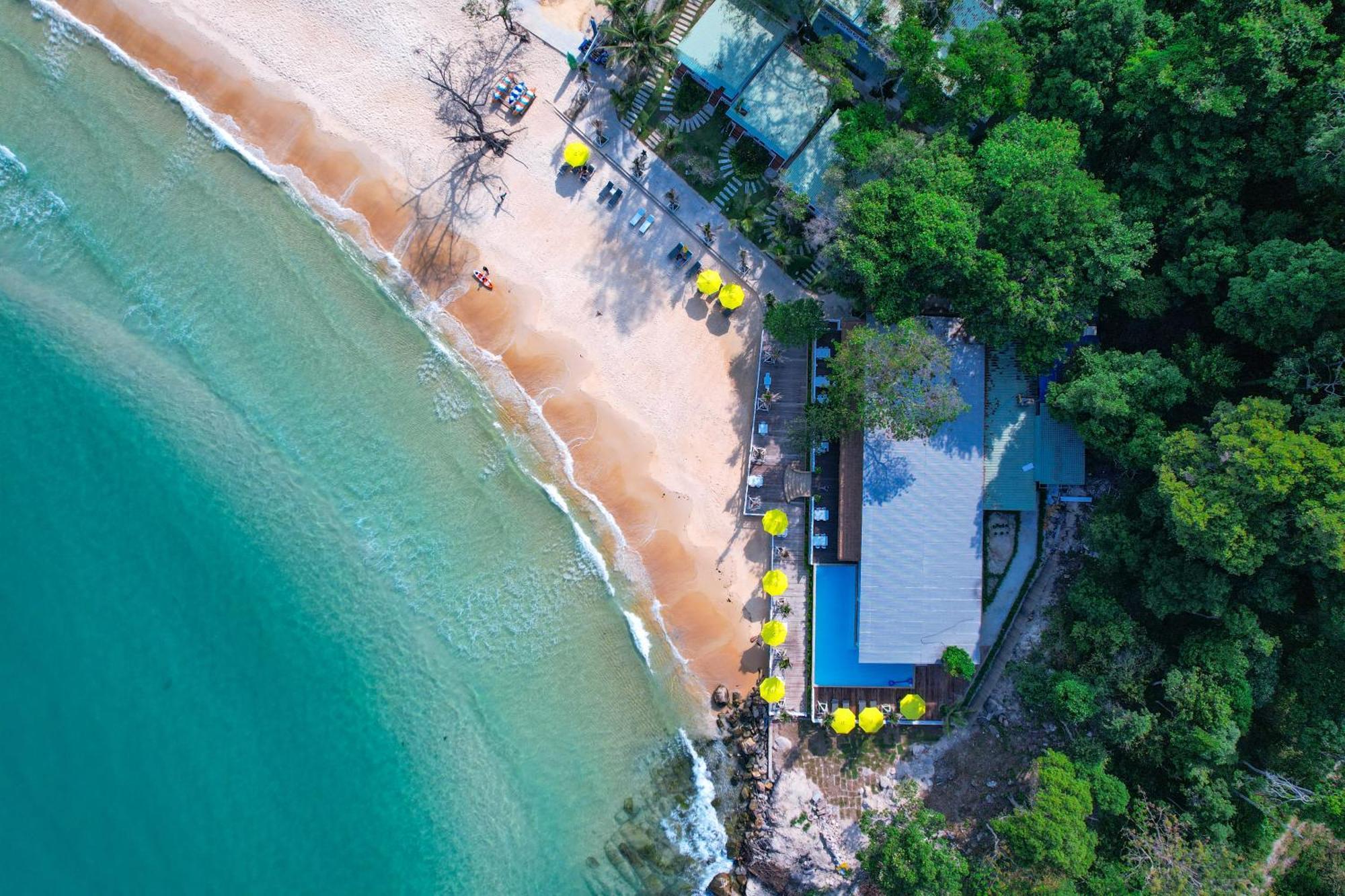 One Beach Resort By Ehm Koh Rong Sanloem Exterior photo
