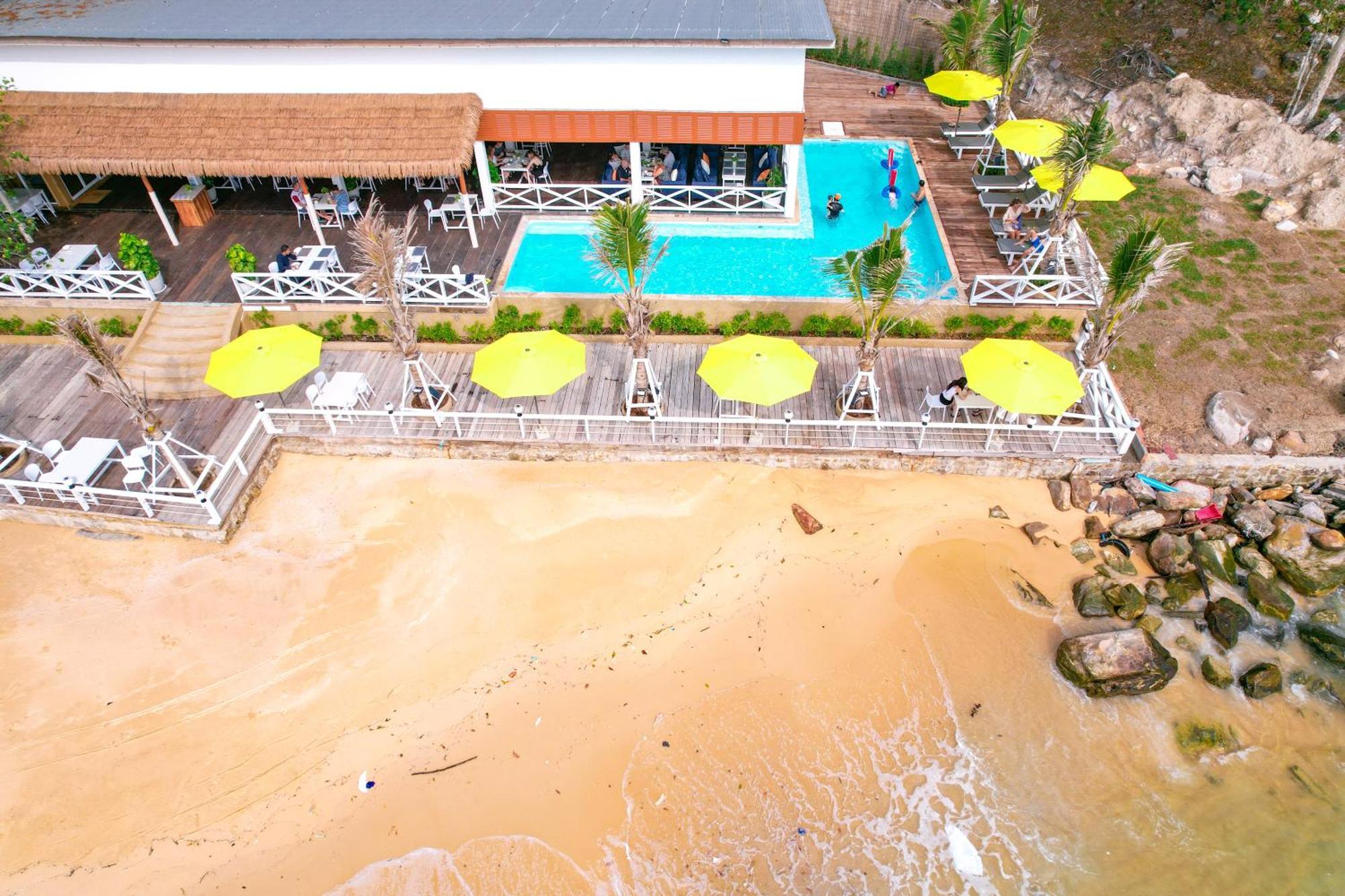 One Beach Resort By Ehm Koh Rong Sanloem Exterior photo