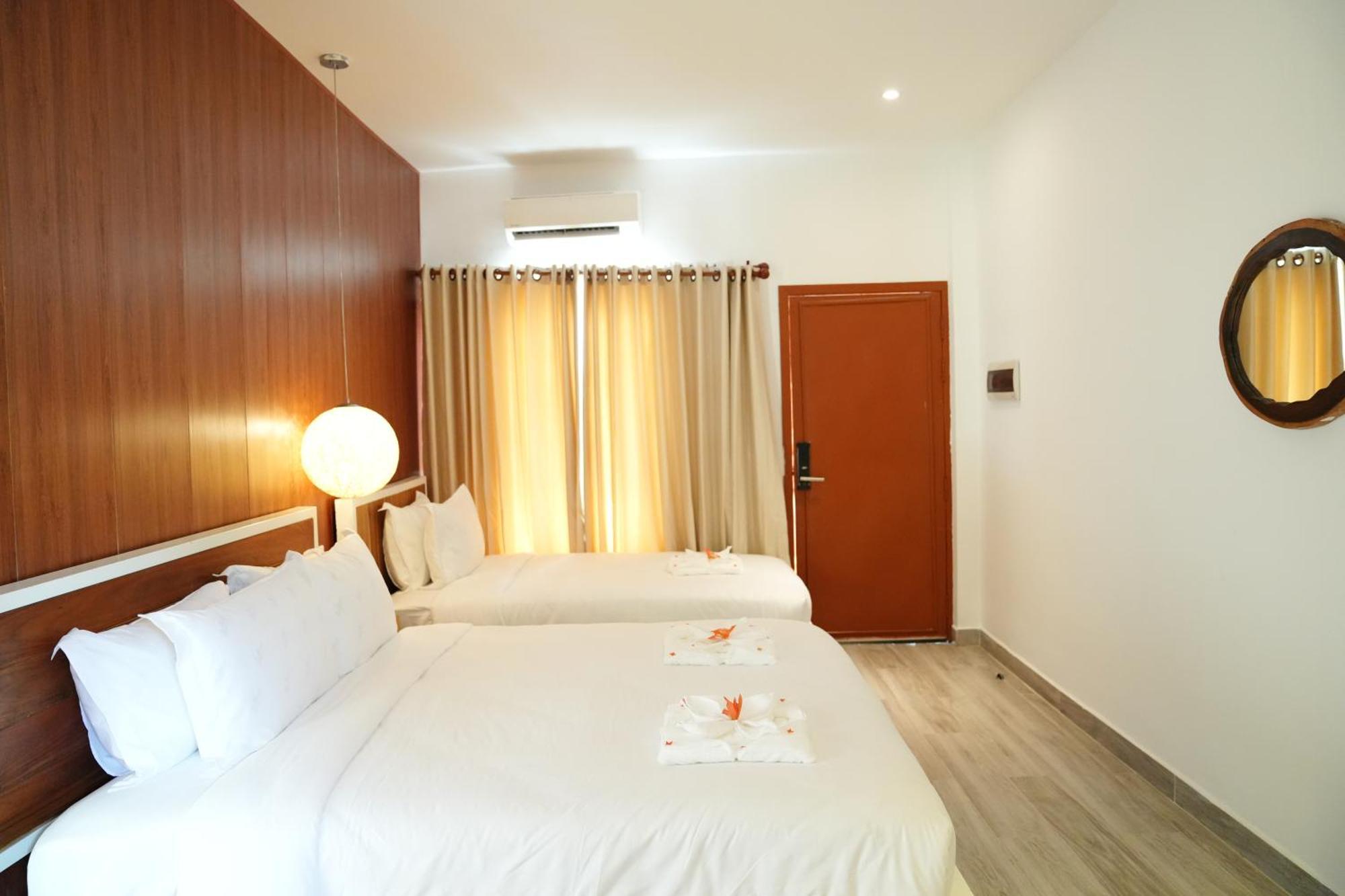 One Beach Resort By Ehm Koh Rong Sanloem Exterior photo