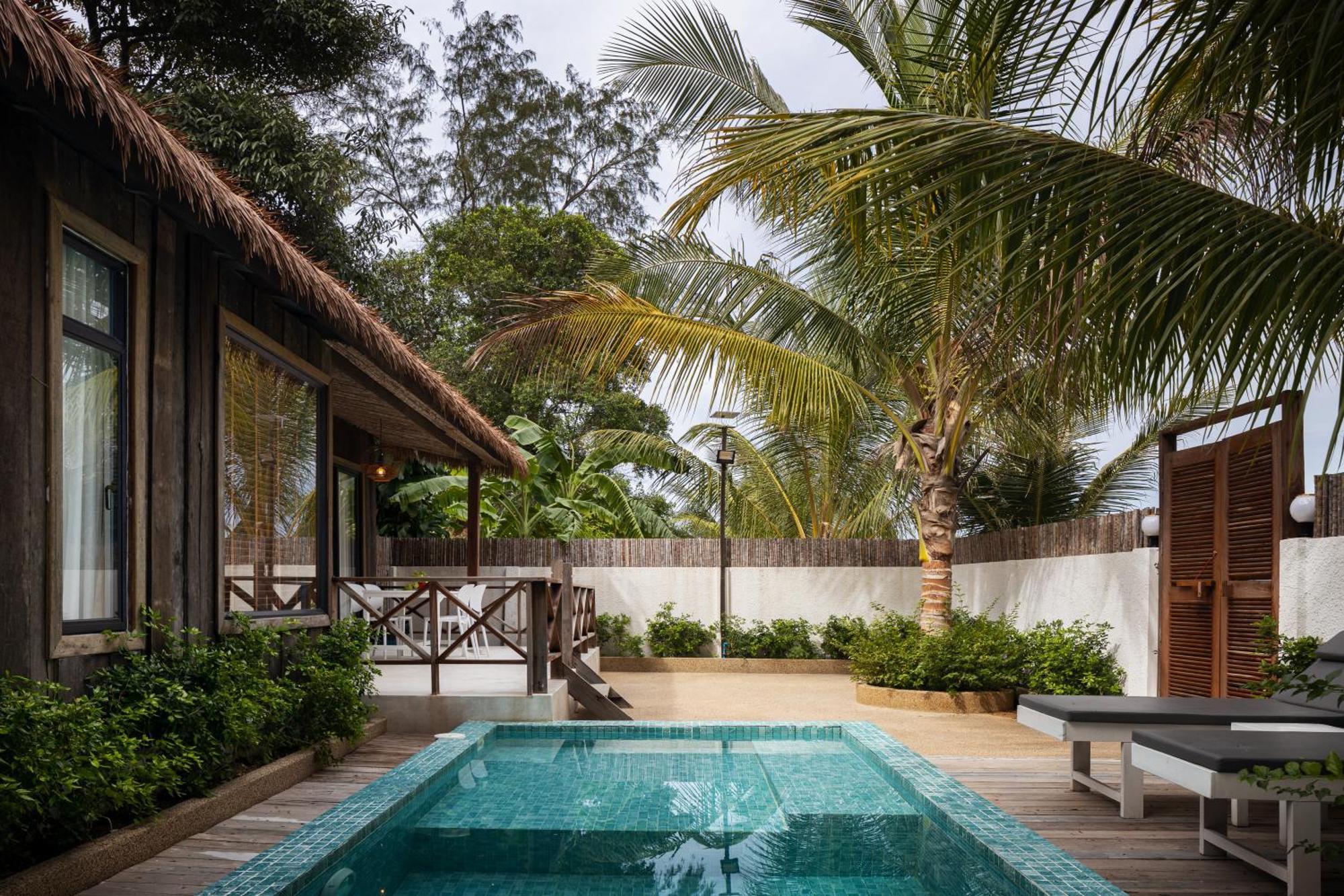 One Beach Resort By Ehm Koh Rong Sanloem Exterior photo